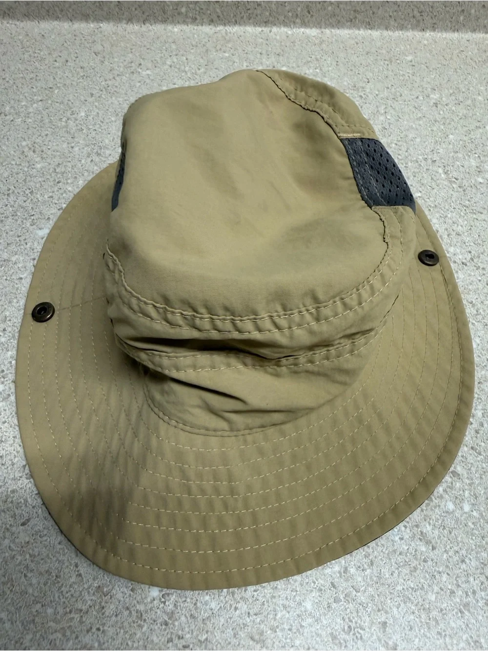 REI Tan Bucket Hat - Outdoor Sun Hat Boys Size 4Y-7Y Like New